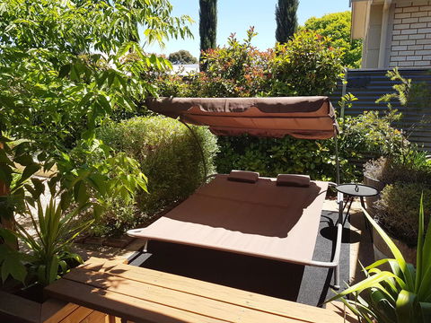 Little Para Cottage Tanunda - South Australia Travel 11