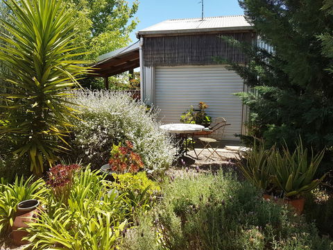 Little Para Cottage Tanunda - South Australia Travel 13