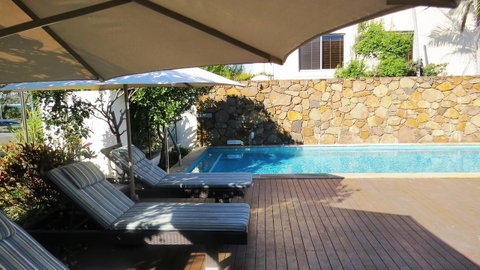 Bayview Beachfront Apartments, In Town Right On The Beach - South Australia Travel 19