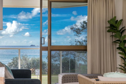 Bayview Beachfront Apartments, In Town Right On The Beach - South Australia Travel 29