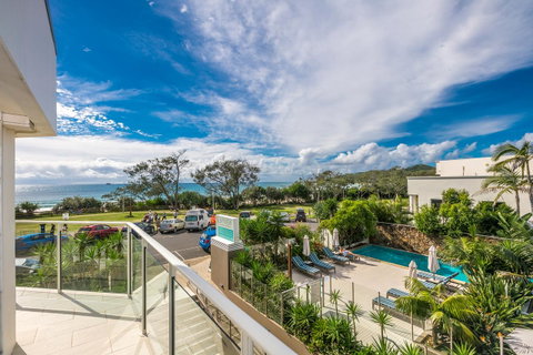 Bayview Beachfront Apartments, In Town Right On The Beach - South Australia Travel 10