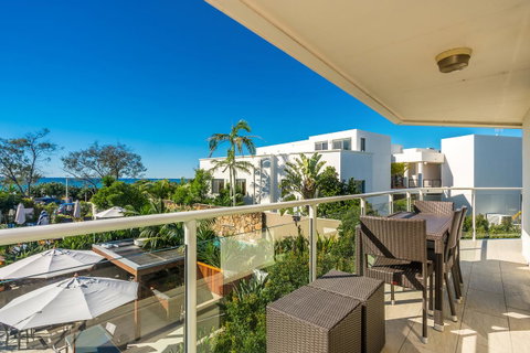 Bayview Beachfront Apartments, In Town Right On The Beach - South Australia Travel 21
