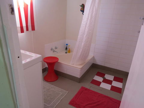 The Pig And Whistle - South Australia Travel 11