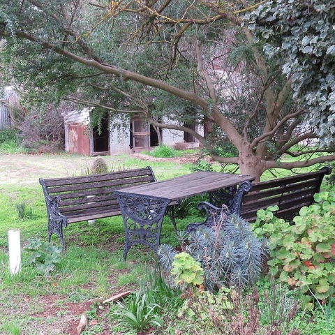 The Pig And Whistle - South Australia Travel 1