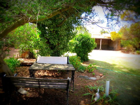 The Pig And Whistle - South Australia Travel 5