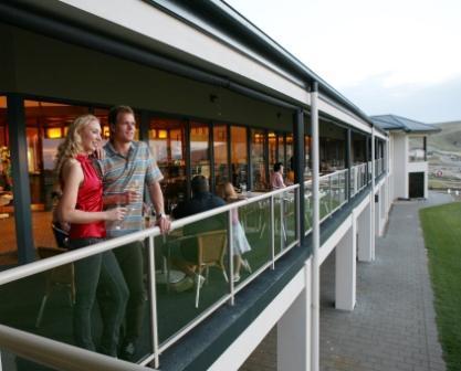 Lady Bay Hotel - South Australia Travel 10