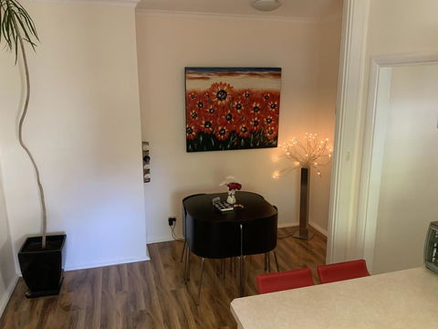 Oats Cottage - South Australia Travel 9
