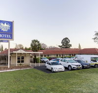 Bathurst Motor Inn - South Australia Travel