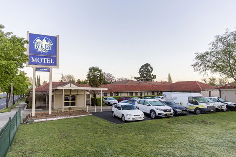Bathurst Motor Inn - South Australia Travel 0