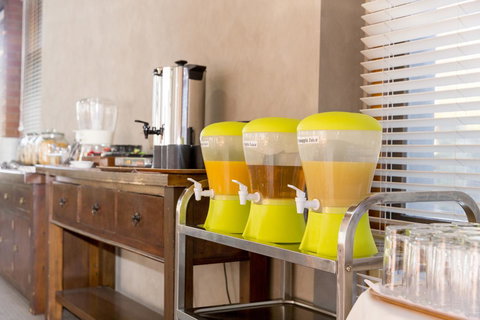 Bathurst Motor Inn - South Australia Travel 29