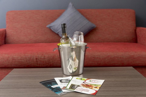 Bathurst Motor Inn - South Australia Travel 34