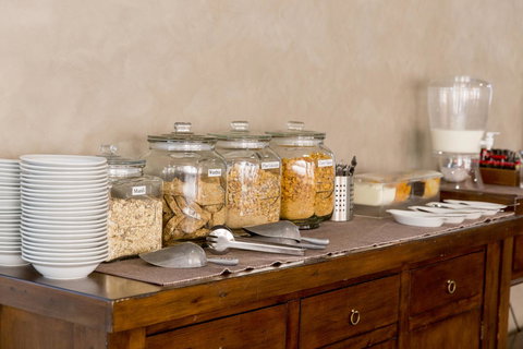 Bathurst Motor Inn - South Australia Travel 28