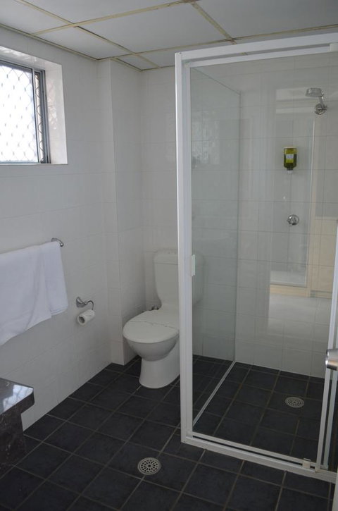 Bathurst Motor Inn - South Australia Travel 21