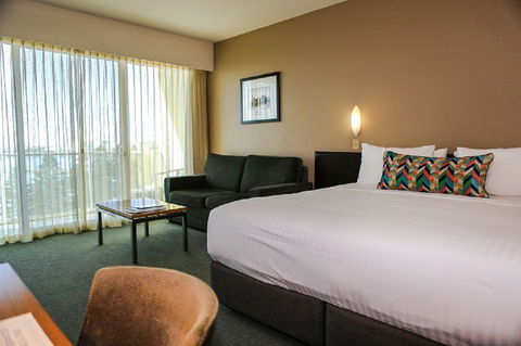Port Lincoln Hotel - South Australia Travel 9