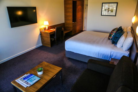 Port Lincoln Hotel - South Australia Travel 11