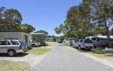 Beachside Holiday Park - South Australia Travel 16