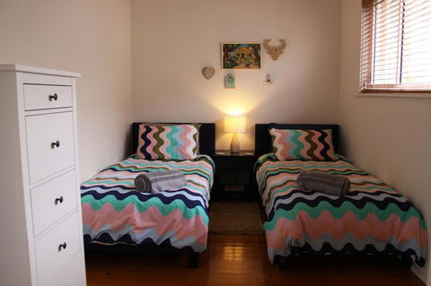 Grace Cottage - South Australia Travel 13