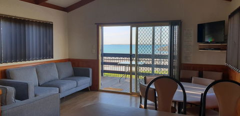 Wallaroo Beachfront Tourist Park - South Australia Travel 5