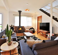 Hudson Bay  Basin View-Pet Friendly-15 Mins to Hyams Beach - South Australia Travel