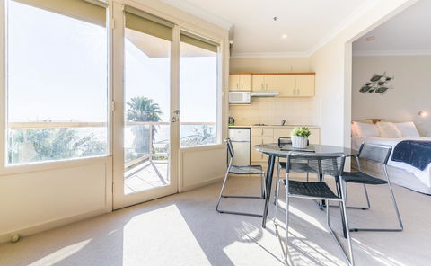 The Bluff Resort Apartments - South Australia Travel 9