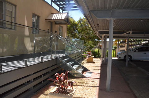 The Bluff Resort Apartments - South Australia Travel 21