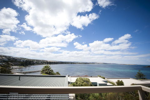 The Bluff Resort Apartments - South Australia Travel 39