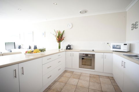 The Bluff Resort Apartments - South Australia Travel 28