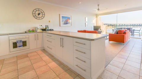 The Bluff Resort Apartments - South Australia Travel 17