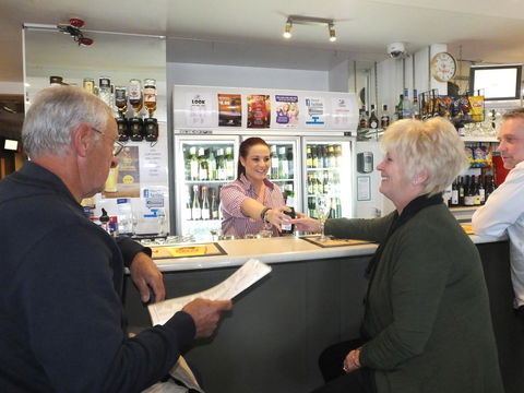 Nightcap At Hotel Victor - South Australia Travel 19