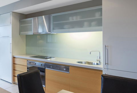 Apartments @ 16 Holdfast - South Australia Travel 12