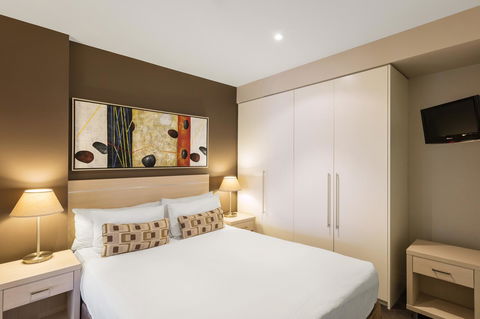 Apartments @ 16 Holdfast - South Australia Travel 9