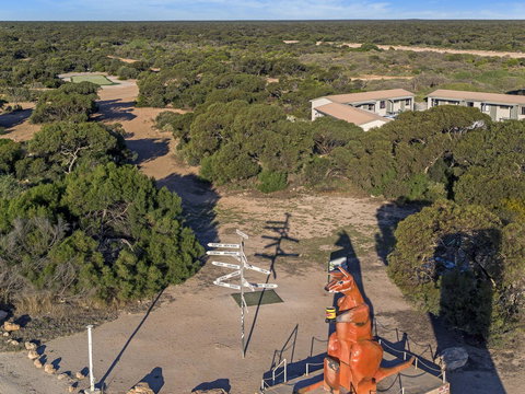 Border Village Roadhouse - South Australia Travel 13