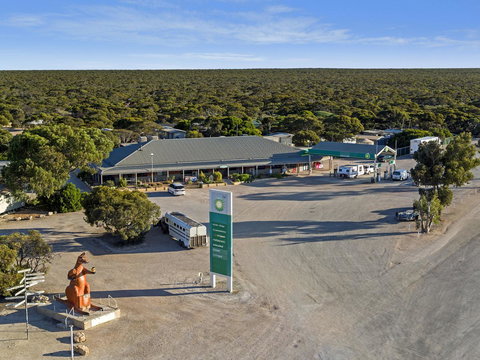Border Village Roadhouse - South Australia Travel 22