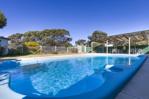 Border Village Roadhouse - South Australia Travel 1