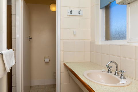 Blue Seas Motel - South Australia Travel 9