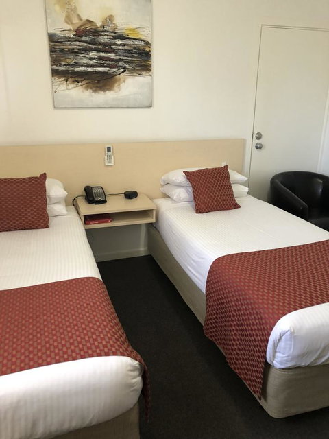 Adelaide Airport Motel - South Australia Travel 25