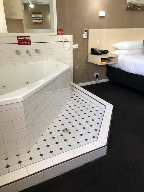 Adelaide Airport Motel - South Australia Travel 19