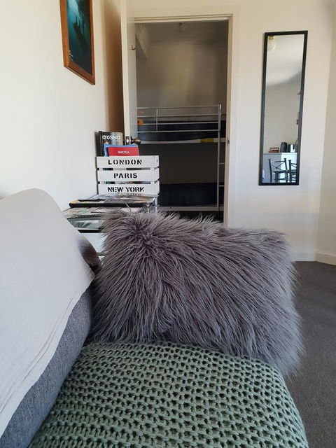 Barossa Valley Studio - South Australia Travel 3