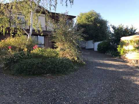 Barossa Valley Studio - South Australia Travel 23