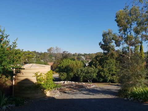 Barossa Valley Studio - South Australia Travel 24