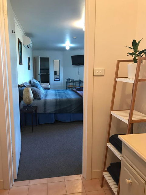 Barossa Valley Studio - South Australia Travel 17