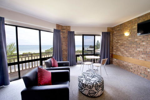 Kangaroo Island Seaside Inn - South Australia Travel 1