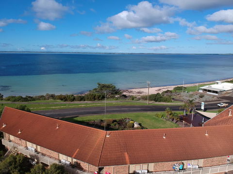 Kangaroo Island Seaside Inn - South Australia Travel 17