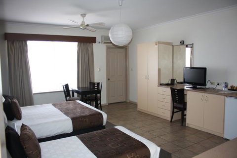 Lakeview Motel And Apartments - South Australia Travel 7