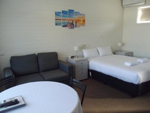 Guichen Bay Motel - South Australia Travel 3