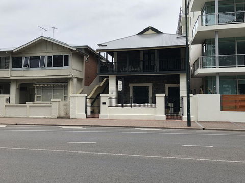 Parkview Apartment - Grandview House & Apartments - South Australia Travel 12