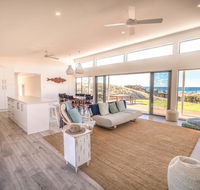 Middle River Beach House Western House - South Australia Travel