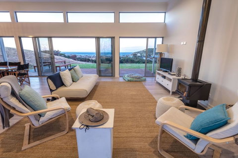 Middle River Beach House, Western House - South Australia Travel 5