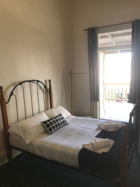Grosvenor Hotel - South Australia Travel 3