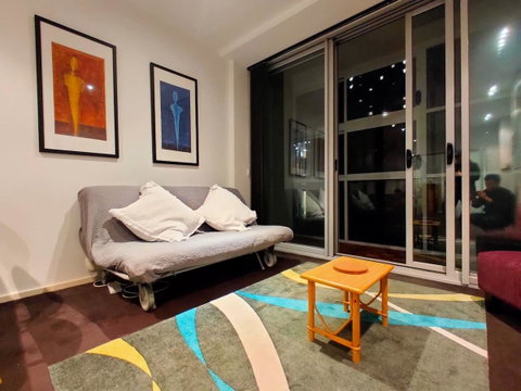 Project BNB On York - South Australia Travel 8